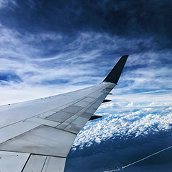 A view of an airplane wing