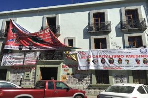 Oaxaca-anti-capitalism-banner